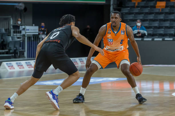 台并非易事 台并非易事